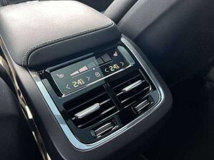 Volvo  B4 R Design Geartronic
