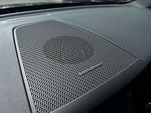 Volvo  B4 R Design Geartronic