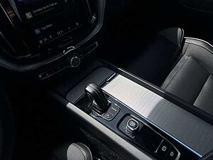 Volvo  B4 R Design Geartronic