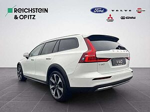 Volvo  B4 D AWD Ultimate +Standhzg