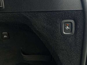 Volvo  B5 D AWD Geartronic Momentum Pro