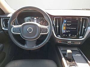 Volvo  B3 Mild-Hybrid Core Autom. /Keyless/Tempomat