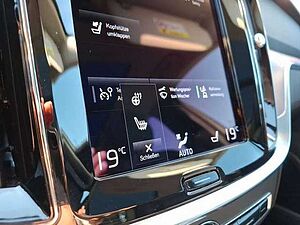 Volvo  B3 Mild-Hybrid Core Autom. /Keyless/Tempomat