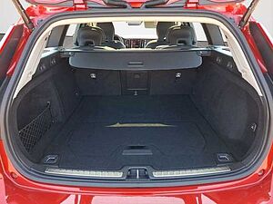 Volvo  B3 Mild-Hybrid Core Autom. /Keyless/Tempomat