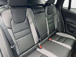 Volvo  Plus B5 Aut. AWD +ACC