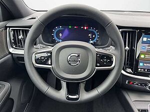 Volvo  Plus B5 Aut. AWD +ACC
