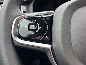 Volvo  Plus B5 Aut. AWD +ACC