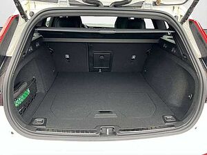 Volvo  Plus B5 Aut. AWD +ACC