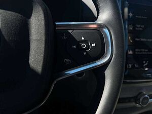 Volvo  T4 Recharge Core