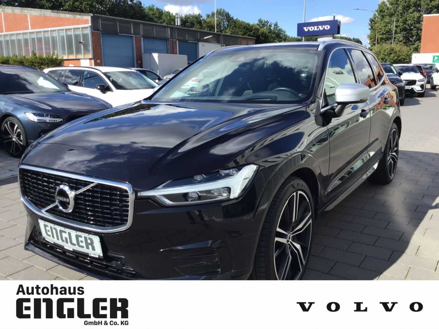 Volvo  D4 R-Design AWD PanoDach AHK Cam Navi