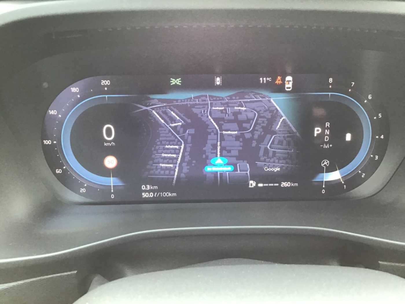 Volvo  B3 (Benzin) Plus Dark Keyless Navi Cam