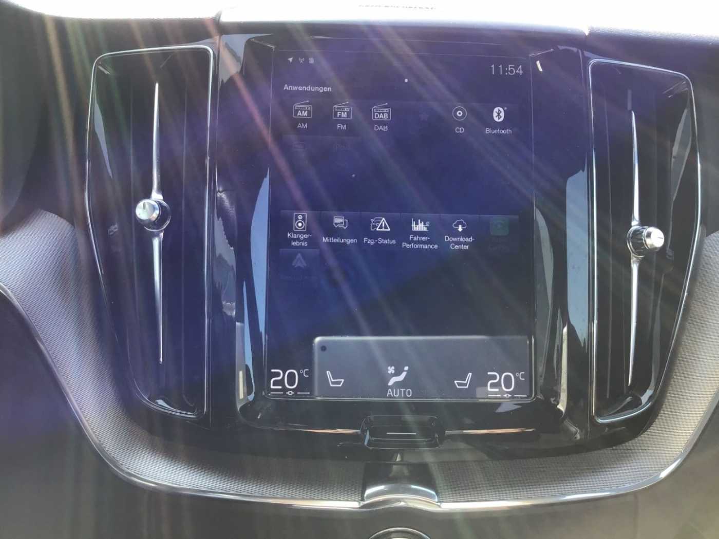 Volvo  T5 R-Design AWD Keyless AHK Navi 360°Cam