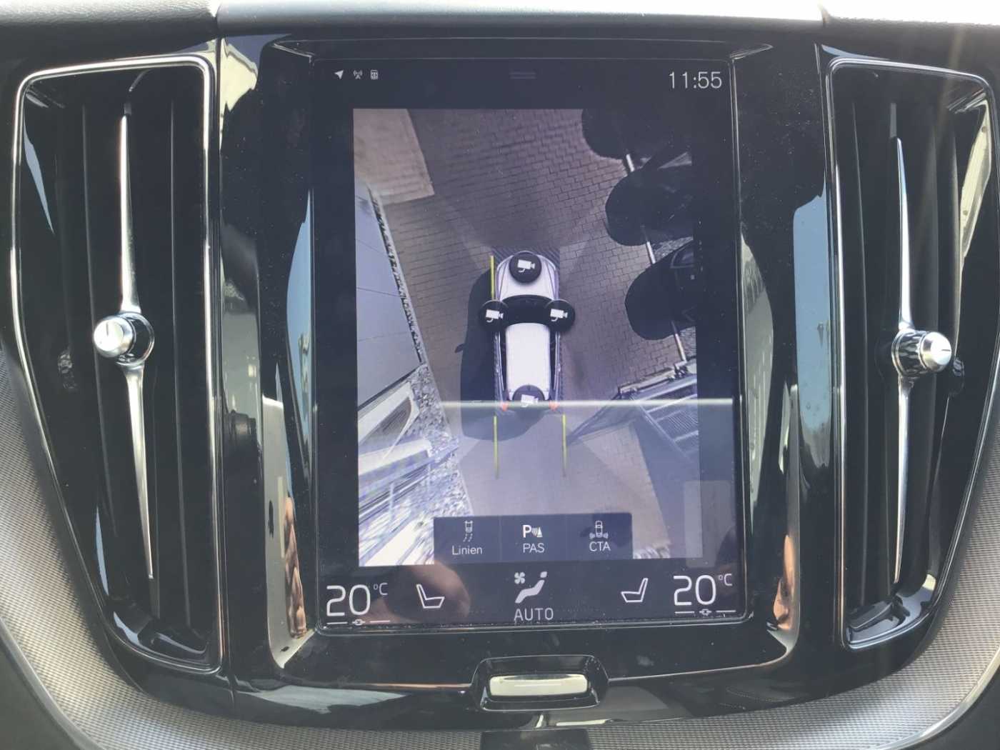 Volvo  T5 R-Design AWD Keyless AHK Navi 360°Cam