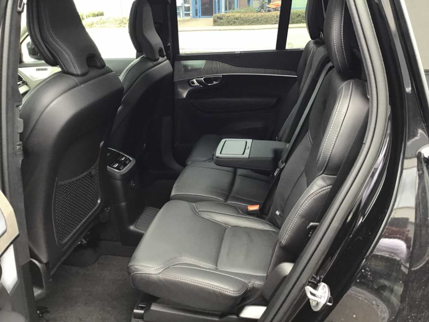 Volvo  T8 Ultimate Dark AWD 7-Sitzer Stdhzg. Cam