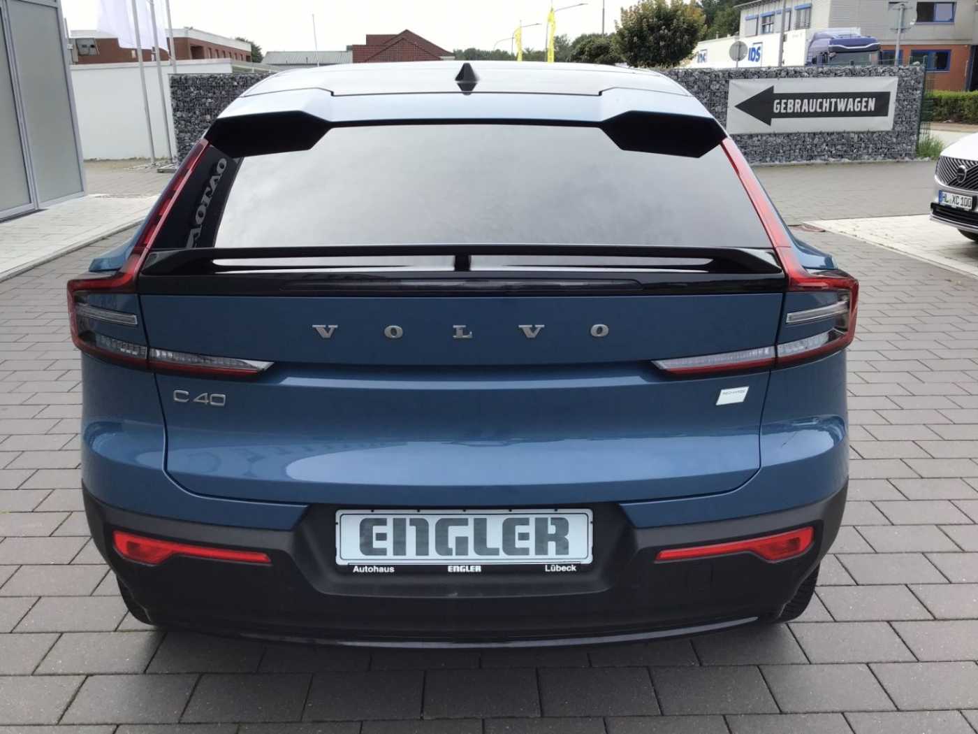 Volvo  Core Recharge Pure Electric Stdhzg. Cam