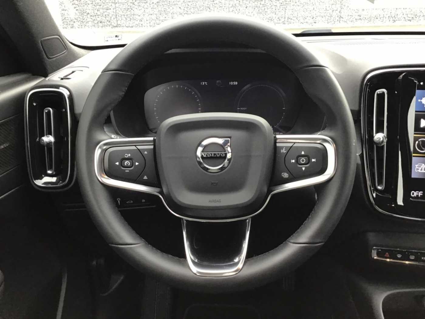 Volvo  T4 Plus Bright Recharge Nebel Cam Navi
