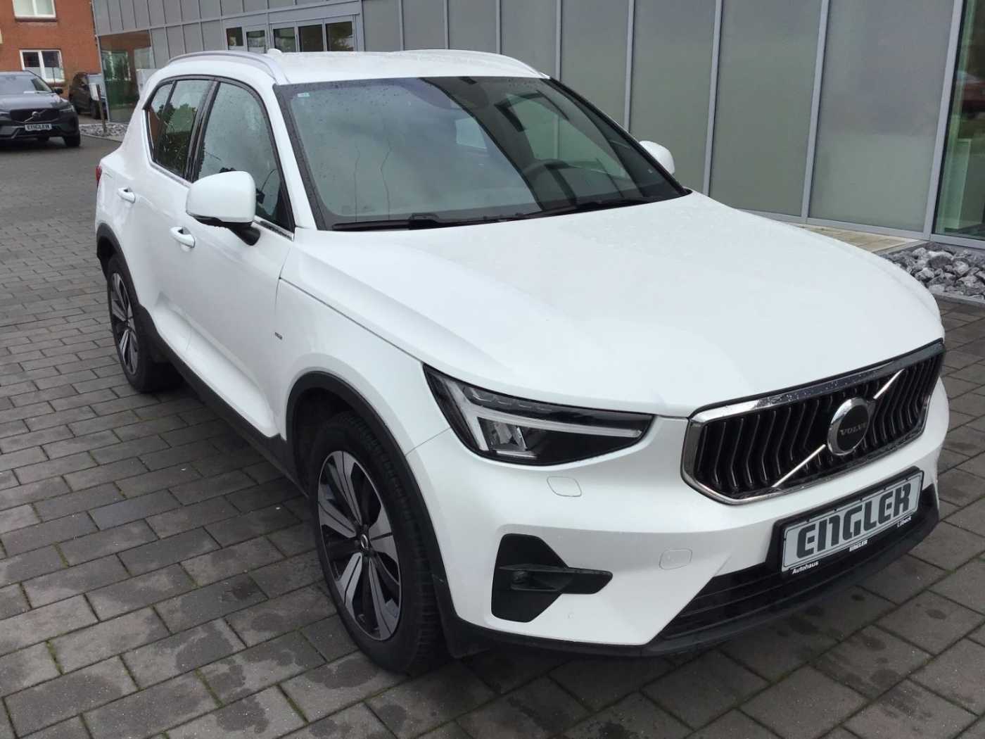 Volvo  T4 Plus Bright Recharge Nebel Cam Navi