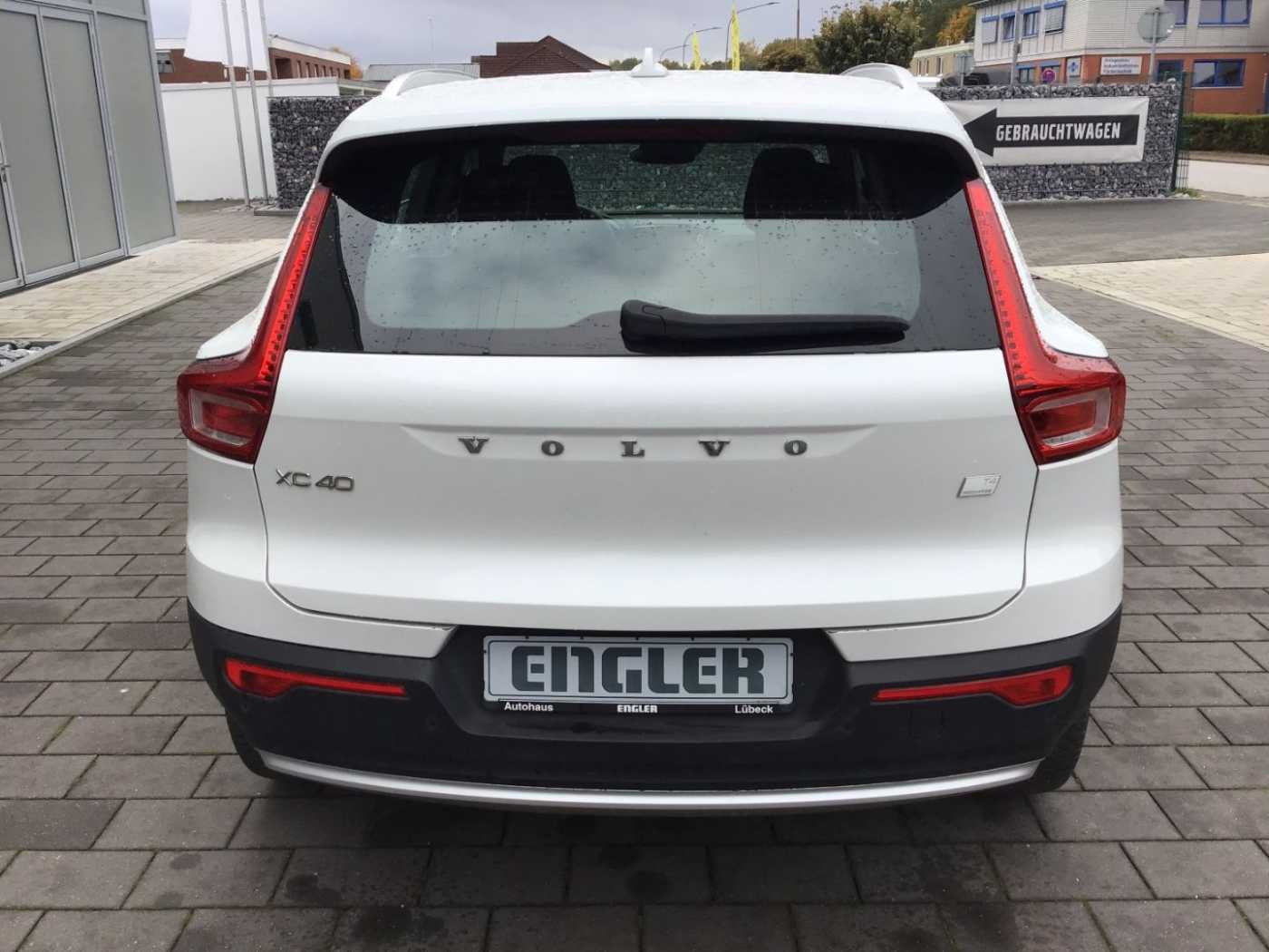 Volvo  T4 Plus Bright Recharge Nebel Cam Navi
