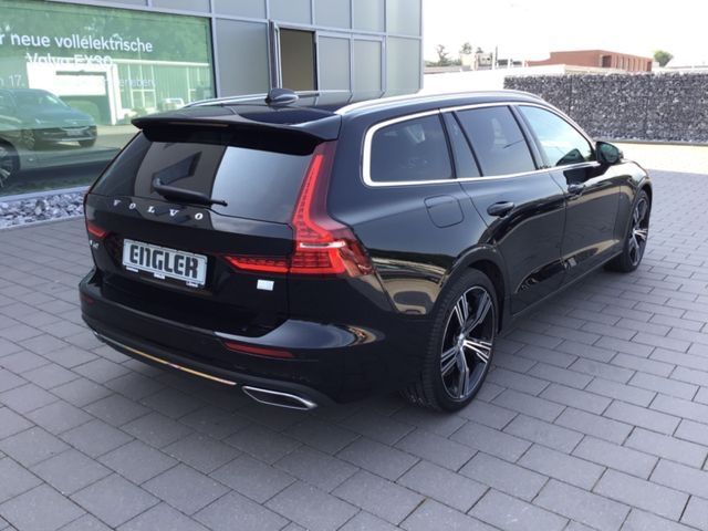 Volvo  T6 Plus Bright AWD Keyless Navi Cam