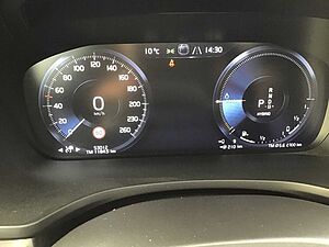 Volvo  T6 R-Design AWD PanoDach HUD 360° Cam