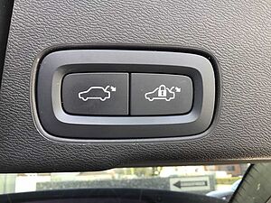 Volvo  T6 Inscription Expression AWD Stdhzg. AHK