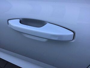 Volvo  T6 Plus Dark AWD Keyless Cam AHK