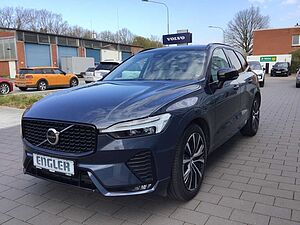 Volvo  B4 (Diesel) Plus Dark Navi Nebel Cam Leder