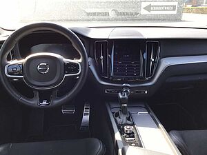 Volvo  T5 R-Design AWD Keyless AHK Navi 360°Cam