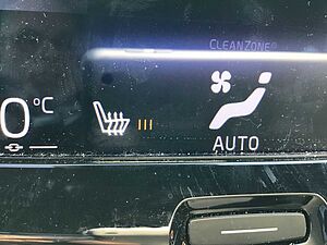 Volvo  T5 R-Design AWD Keyless AHK Navi 360°Cam