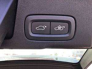 Volvo  T5 R-Design AWD Keyless AHK Navi 360°Cam