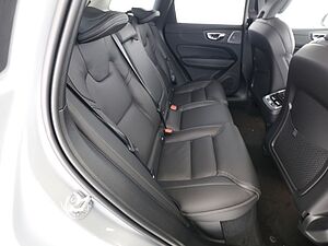 Volvo  B5 (Benzin) Ultimate Dark AWD Stdhzg. Cam