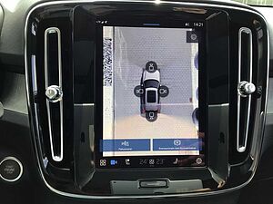 Volvo  B4 (Benzin) Ultra Dark PanoDach Cam Leder