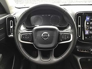 Volvo  D4 Momentum AWD Navi Cam Klima