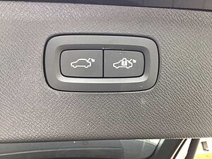 Volvo  T8 Ultimate Dark AWD 7-Sitzer Stdhzg. Cam