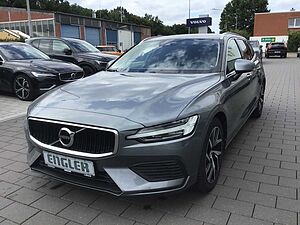 Volvo  T6 Momentum Pro AWD Cam Navi Leder