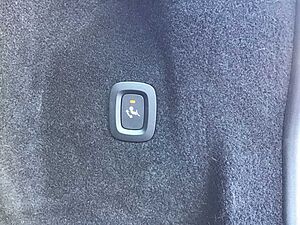 Volvo  B4 (Diesel) Momentum Pro AHK Leder Alu