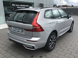 Volvo  B4 (Benzin) Plus Dark PanoDach Leder Allwet