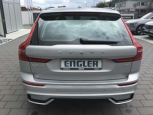 Volvo  B4 (Benzin) Plus Dark PanoDach Leder Allwet
