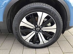 Volvo  Core Recharge Pure Electric Stdhzg. Cam