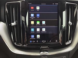 Volvo  B4 (Diesel) Plus Dark 360° Cam Navi Leder