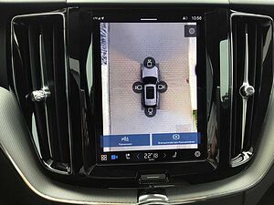 Volvo  B4 (Diesel) Plus Dark 360° Cam Navi Leder