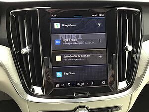 Volvo  T6 Plus Dark AWD Stdhzg. Licht-Paket