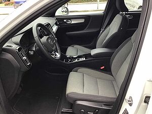Volvo  T4 Plus Bright Recharge Nebel Cam Navi
