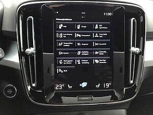 Volvo  T4 Plus Bright Recharge Nebel Cam Navi