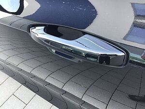 Volvo  T6 Plus Bright AWD Keyless Navi Cam