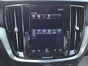 Volvo  T6 Plus Bright AWD Keyless Navi Cam