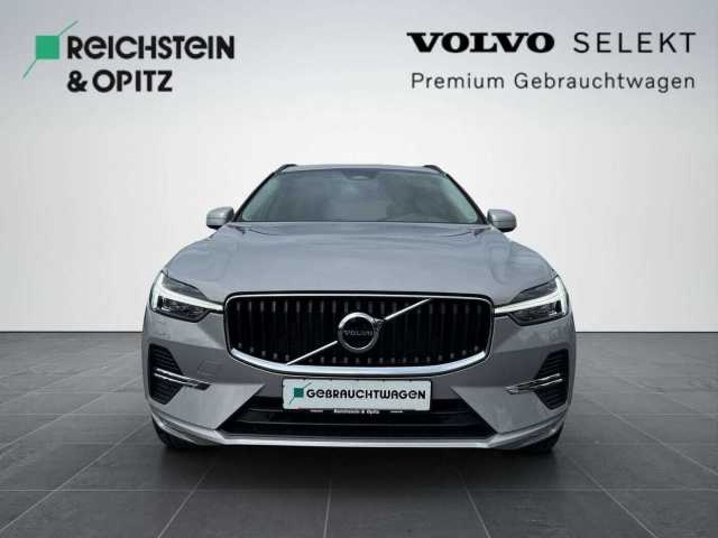 Volvo  B4 Core 2WD 2.0l Mild-Hybrid Autom. /SitzHZ