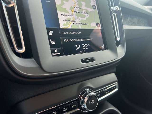 Volvo  T3 Geartronic Momentum Core