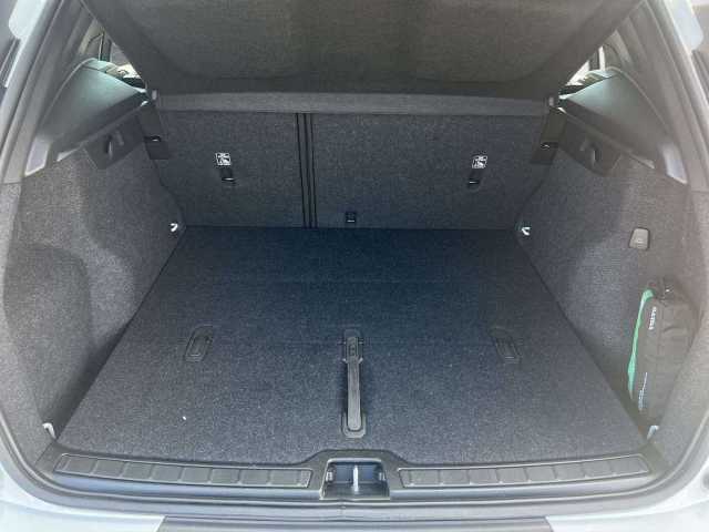 Volvo  T3 Geartronic Momentum Core