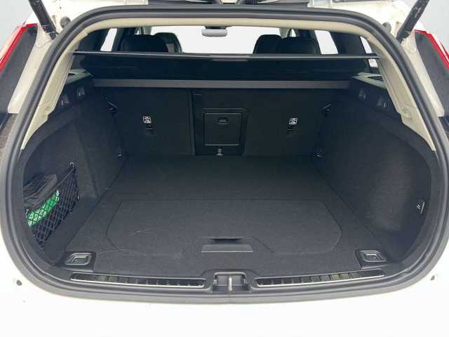 Volvo  B4 D AWD Ultimate +Standhzg